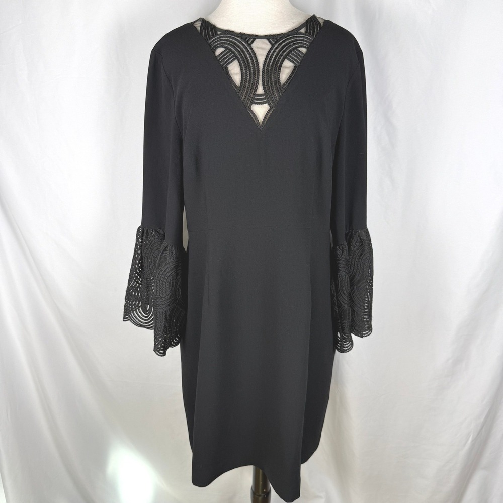 Trina Turk Black Crepe Lace Bell Sleeve Dress - Plus Size 16 / XL EUC LBD